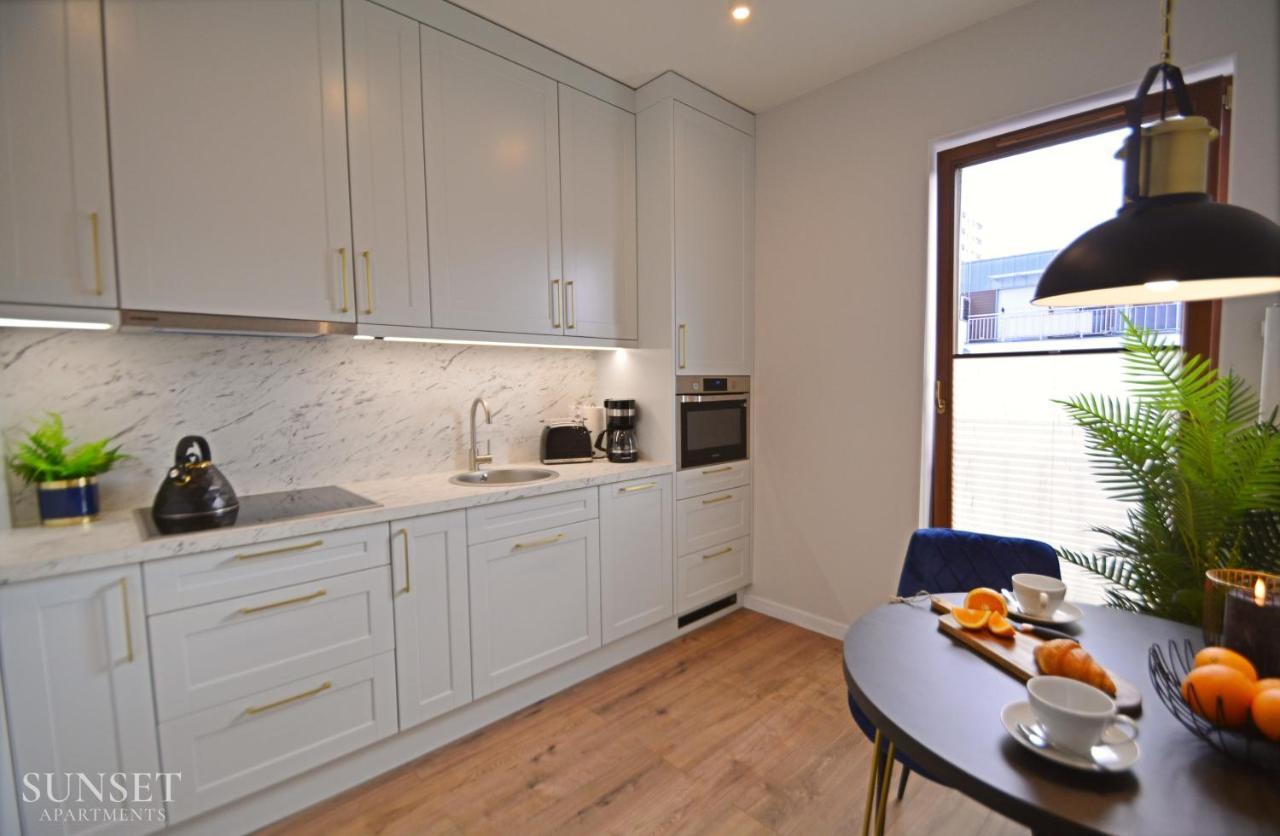 Platan - Sunset Apartments - Garaz Swinoujscie Kültér fotó